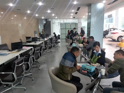 重慶奧瑞4S店“閉館特賣會(huì)”圓滿閉幕，信息咨詢服務(wù)獲客戶贊譽(yù)
